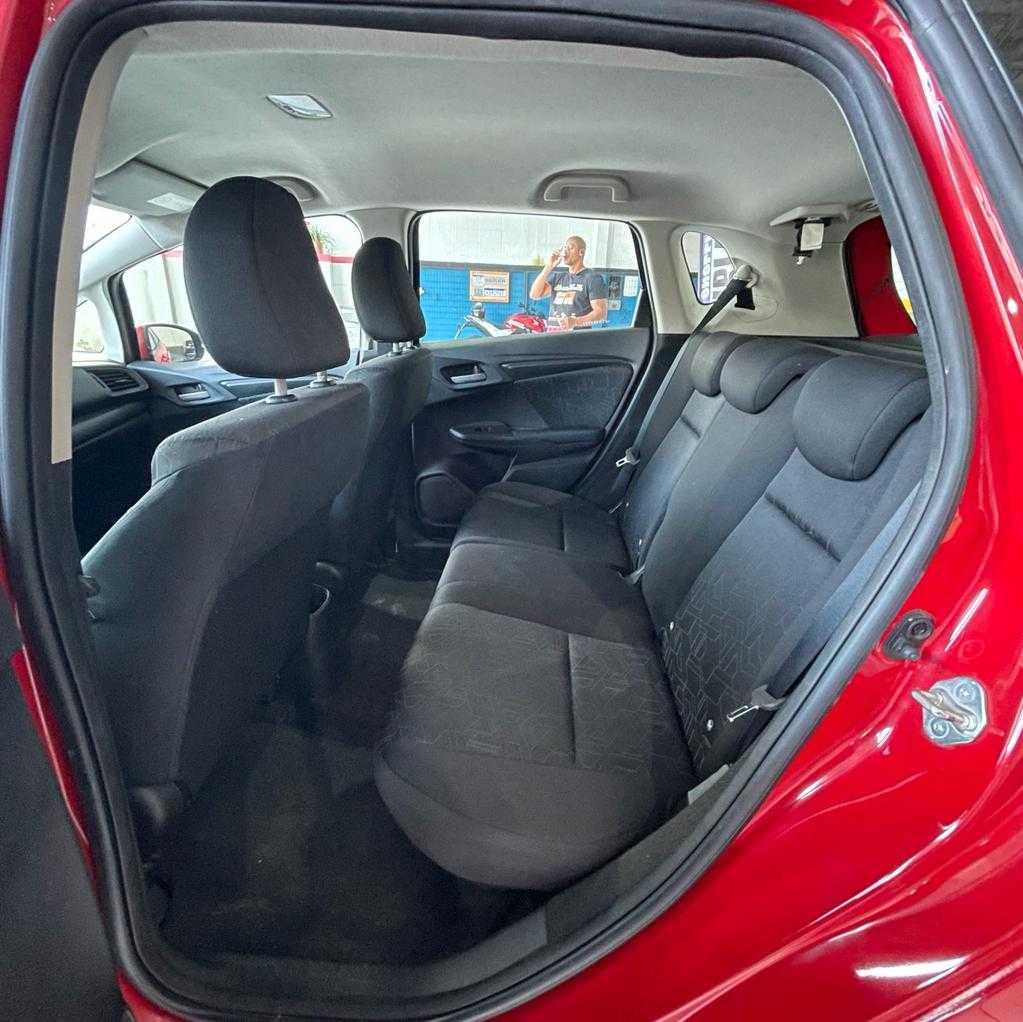 HONDA FIT LX AUTOMÁTICO 2015 VERMELHA