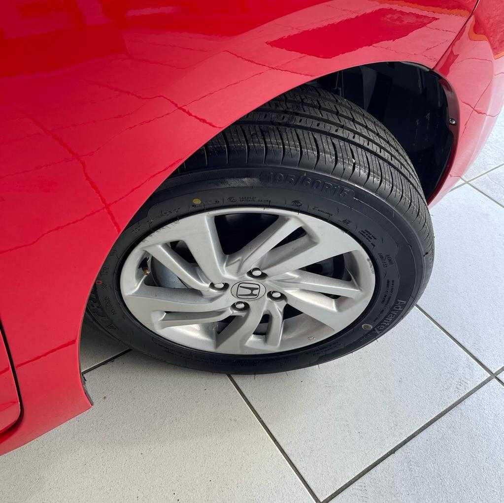 HONDA FIT LX AUTOMÁTICO 2015 VERMELHA