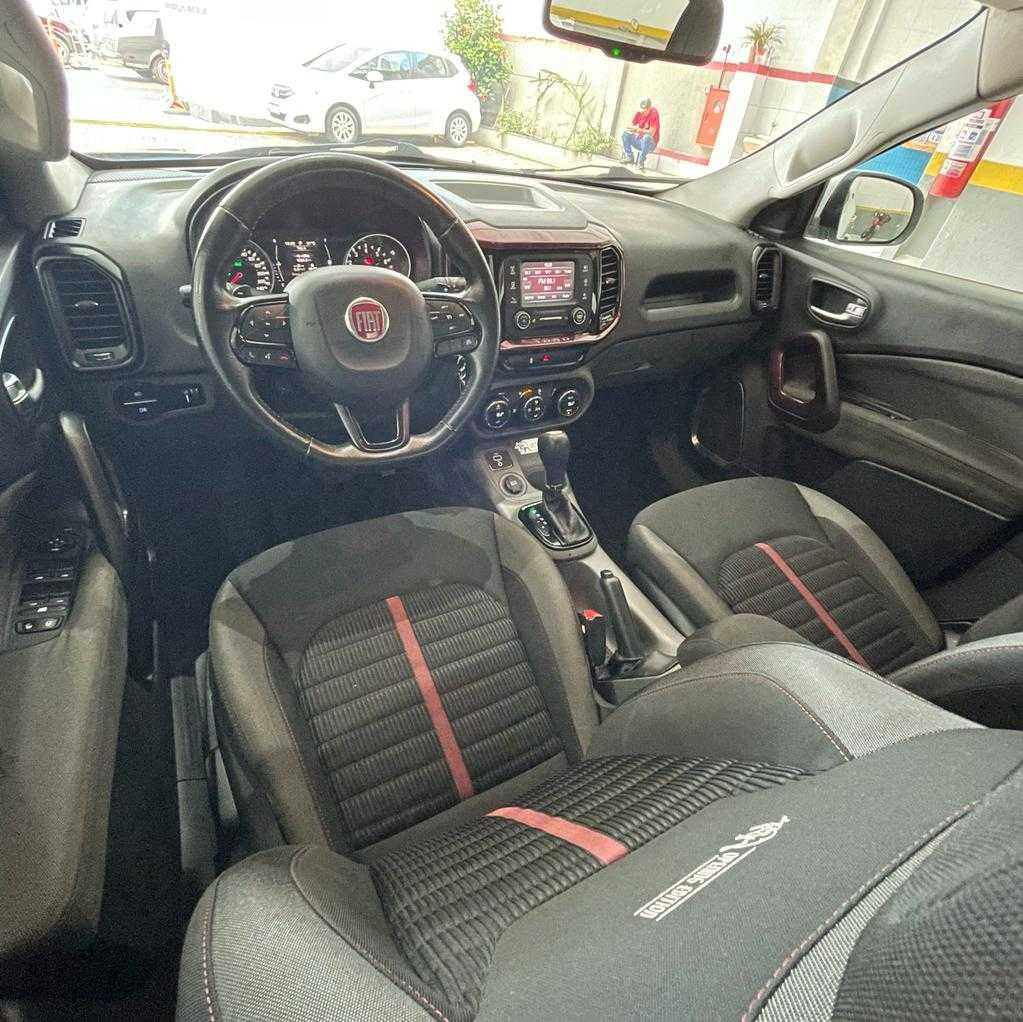 FIAT  TORO FREEDOM AT 2017 PRATA