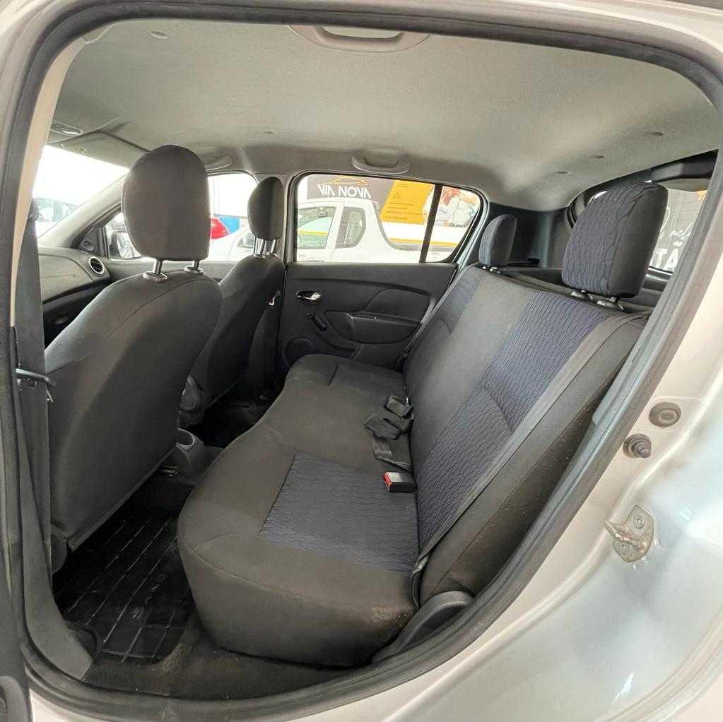 RENAULT SANDERO EXPRESSION 2016 PRATA