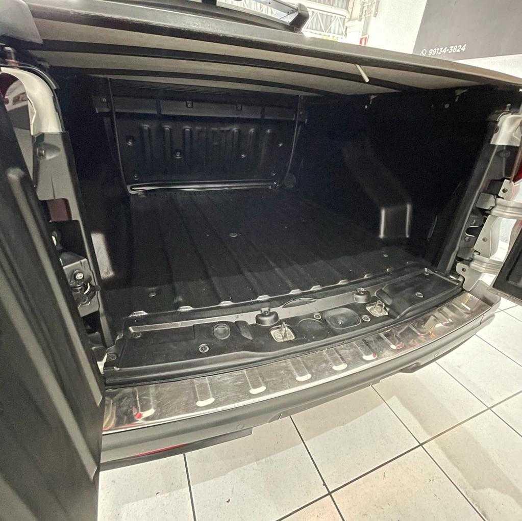 FIAT  TORO FREEDOM AT 2017 PRATA