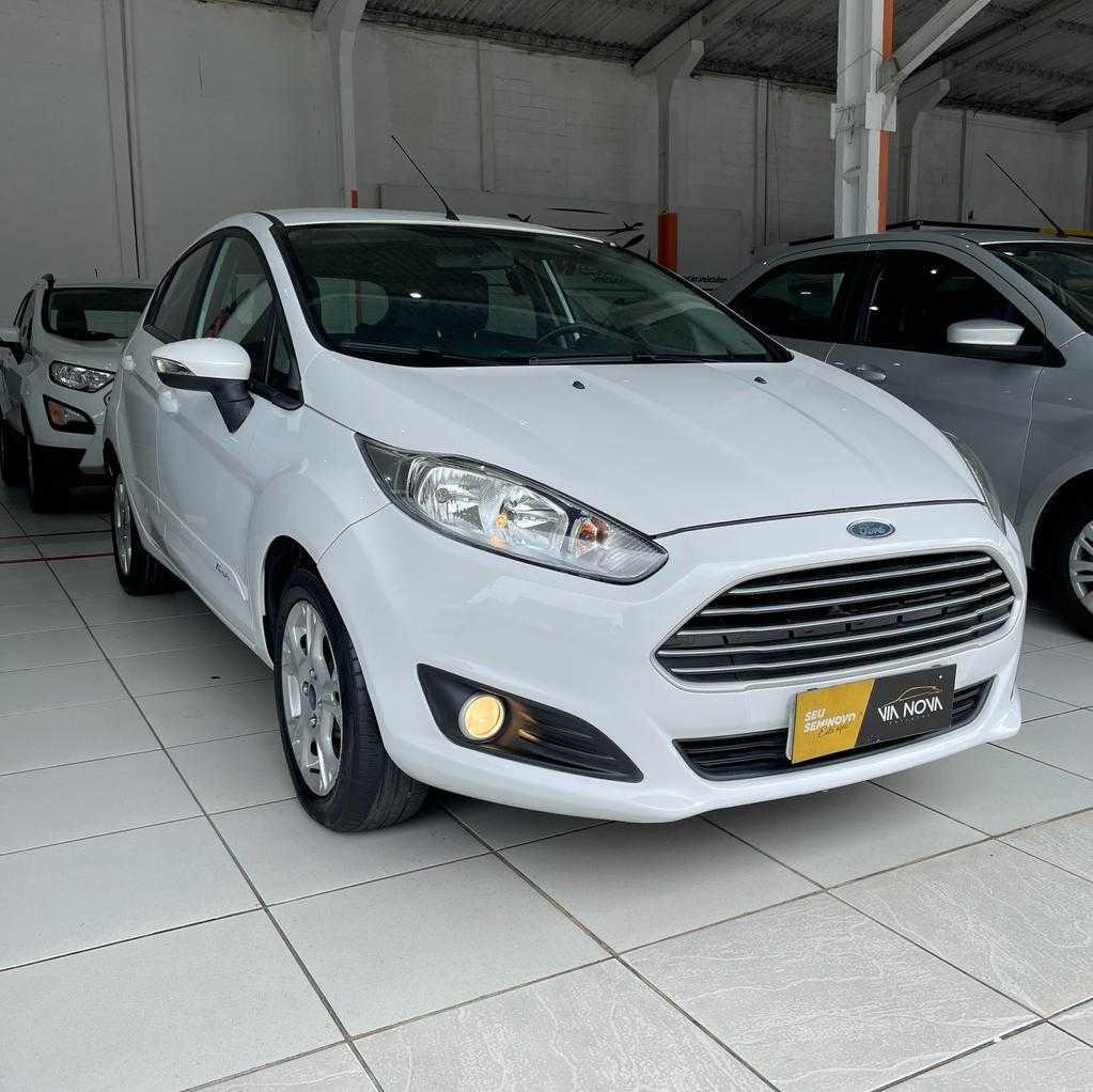 FORD FIESTA HATCH SE 1.6 2014 BRANCA